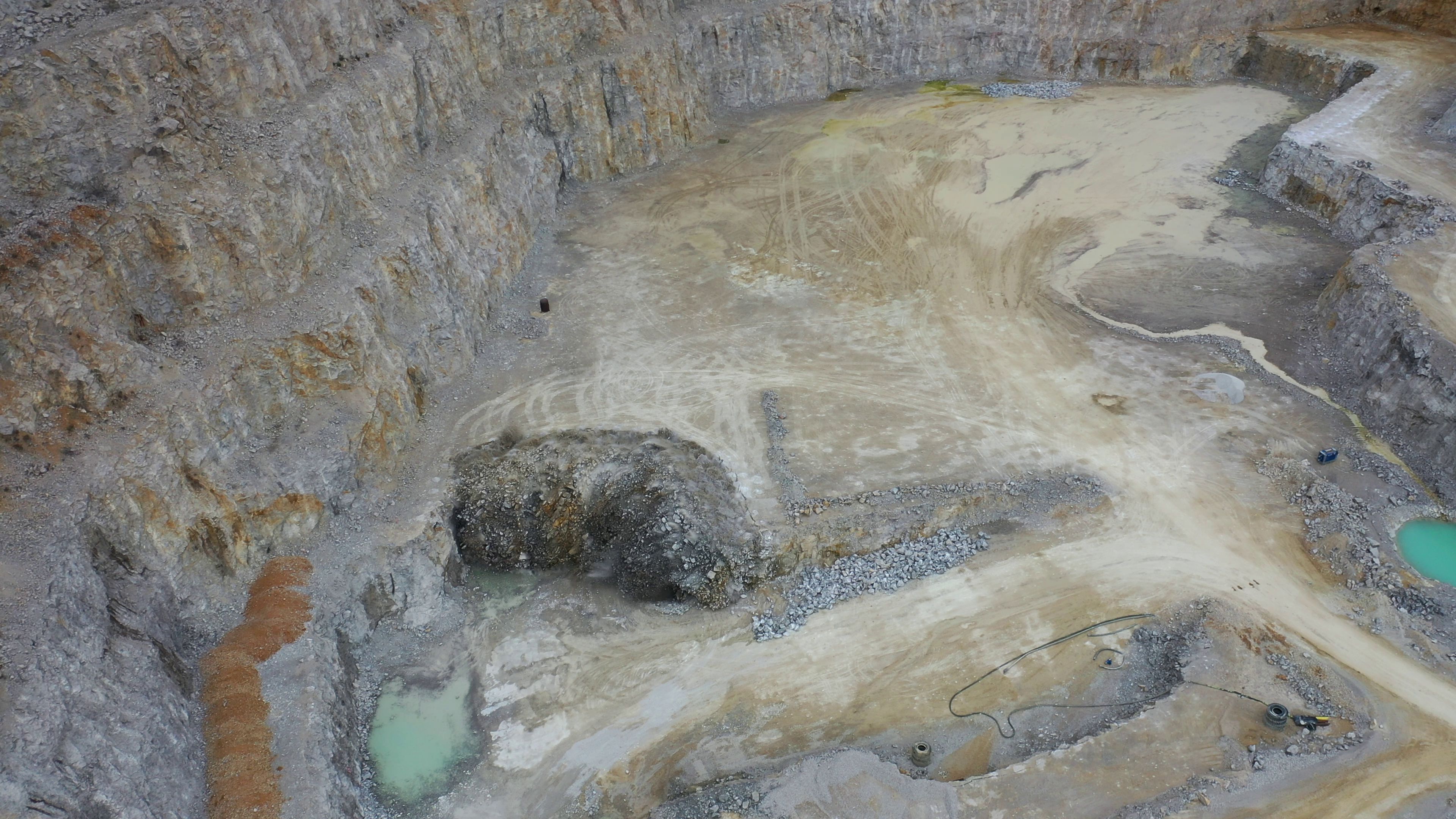 Ground Vibration reduction quarry