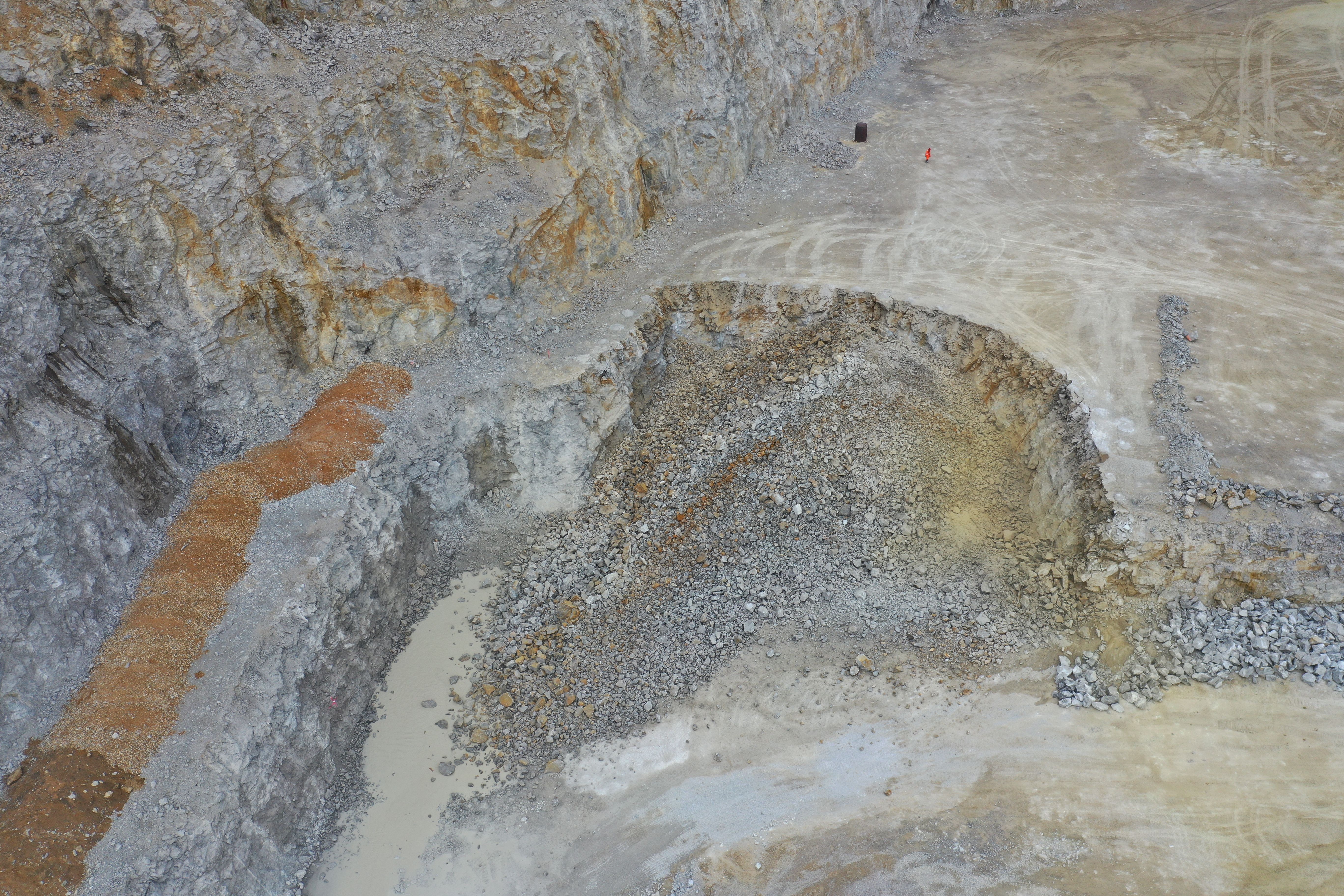 Ground Vibration reduction quarry