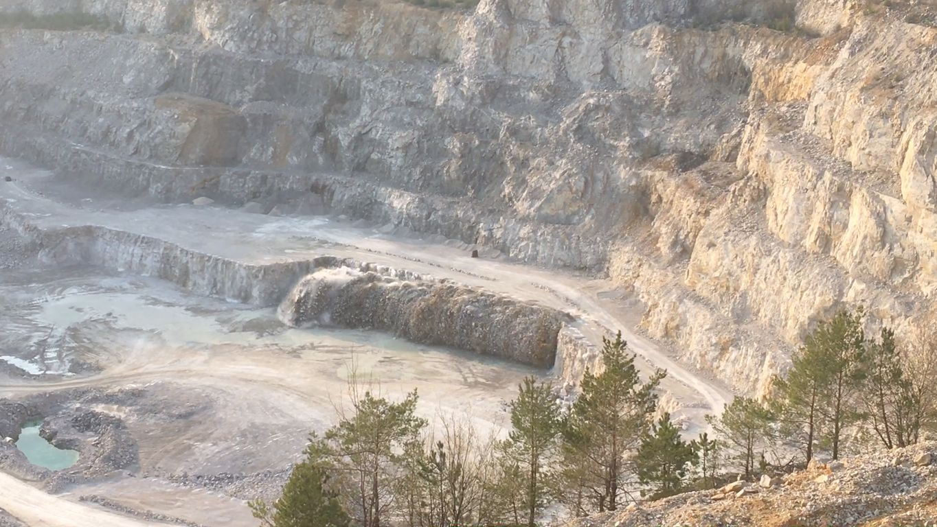 Ground Vibration reduction quarry